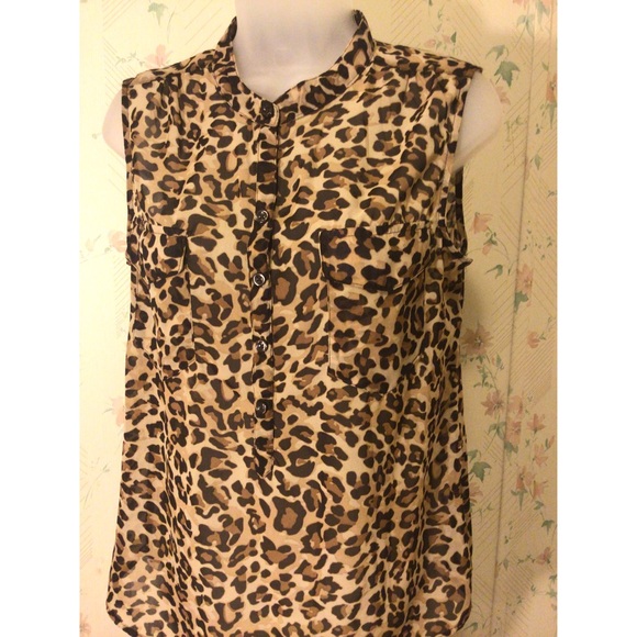 Old Navy Animal Print Tank Top - Picture 3 of 4